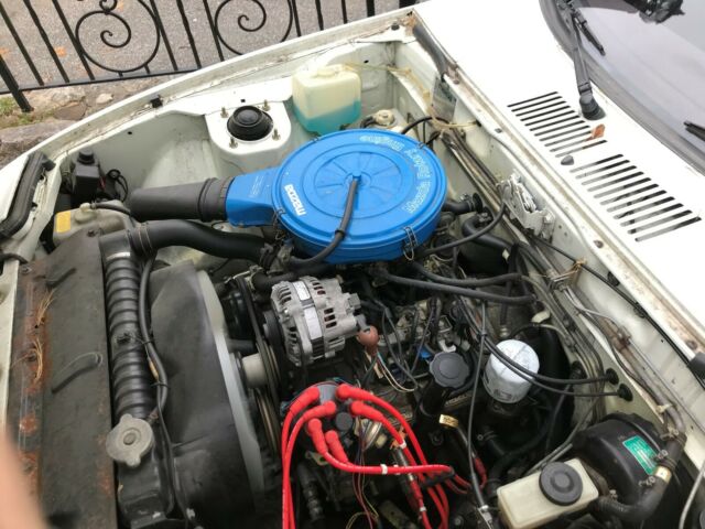 1979 White Mazda RX-7 Coupe