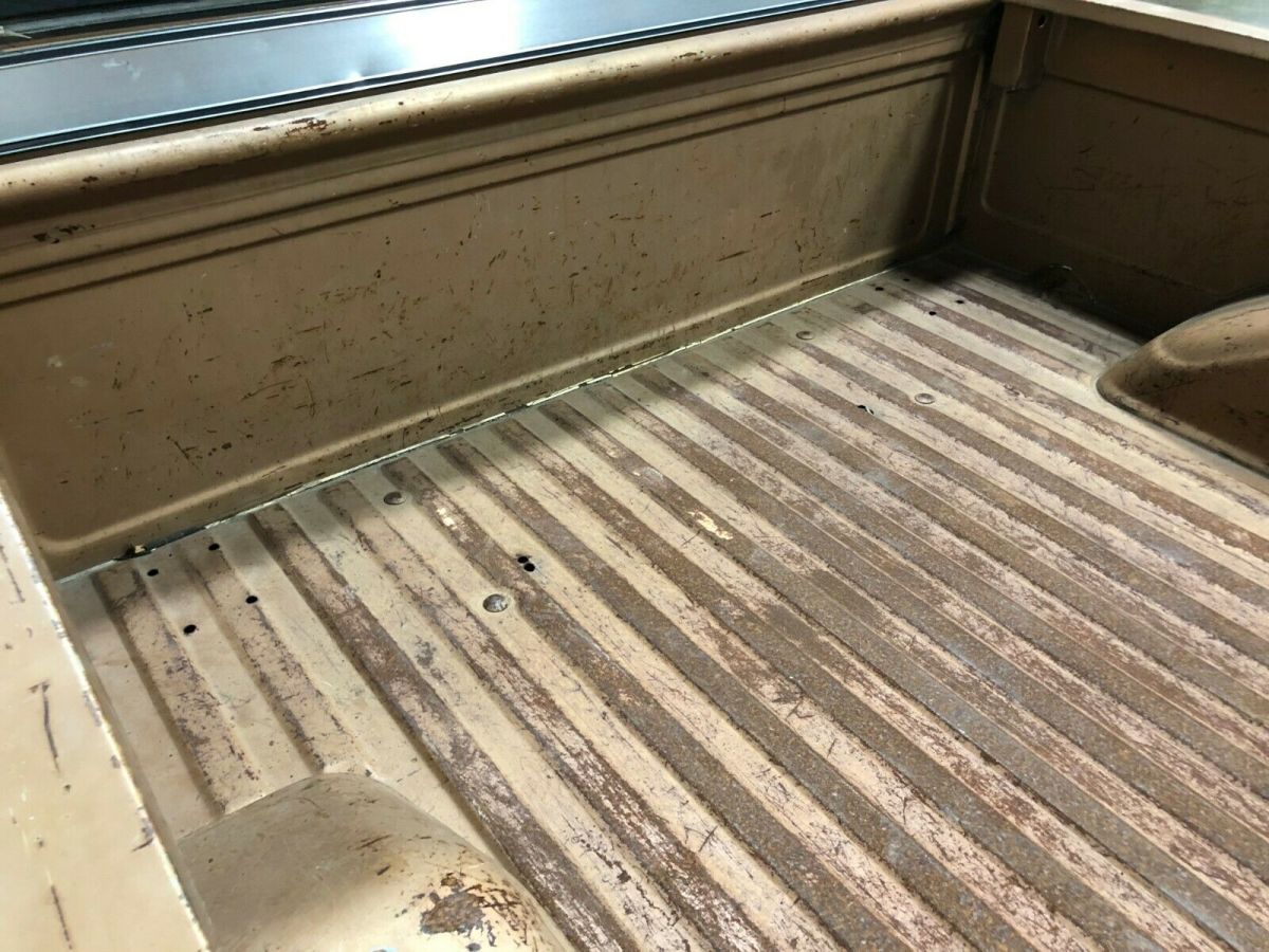 1979 Gold GMC Sierra 1500