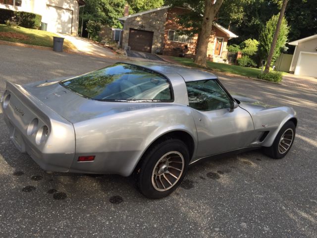 1979 Silver Chevrolet Corvette t-tops