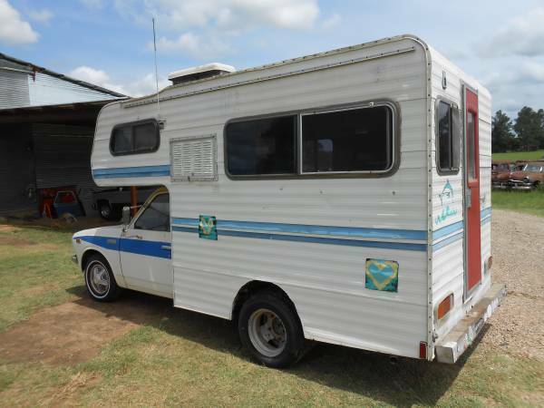 1979 White Toyota Dolphin Cab & Chassis