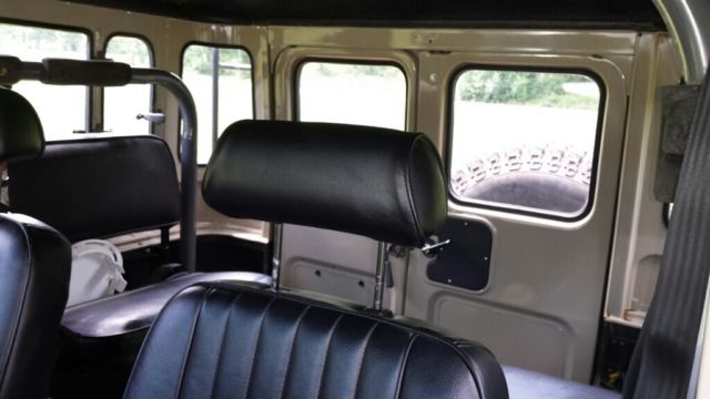 1979 Desert tan Toyota Land Cruiser