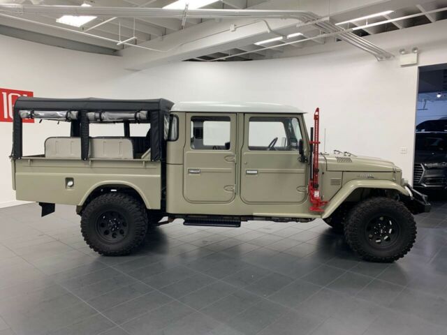 1979 Matte Dune Beige Toyota Land Cruiser --