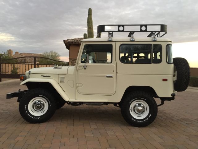1979 White Toyota Land Cruiser