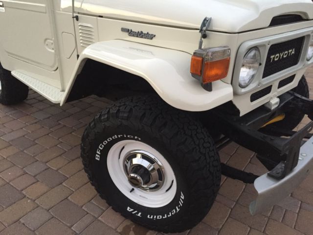 1979 White Toyota Land Cruiser