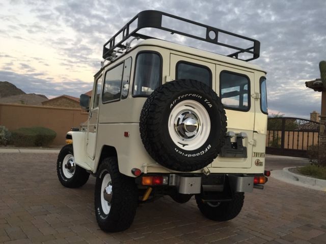 1979 White Toyota Land Cruiser