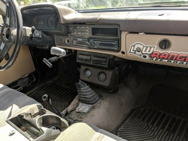 1979 Tan Toyota Pickup Standard Cab Pickup