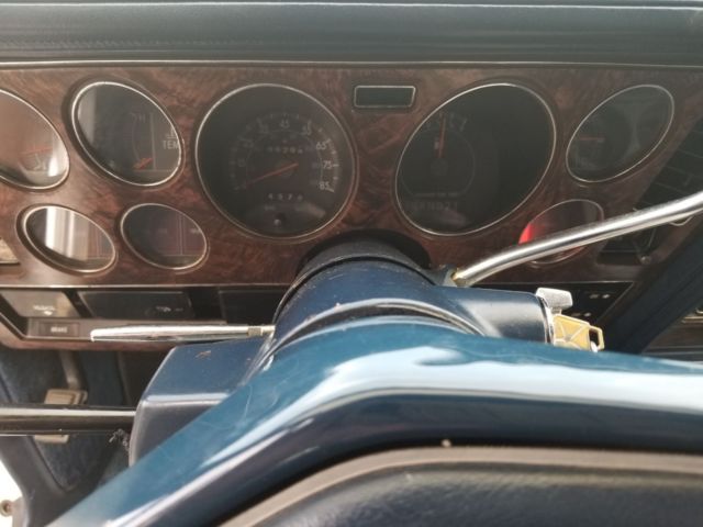 1979 White Chrysler New Yorker Sedan