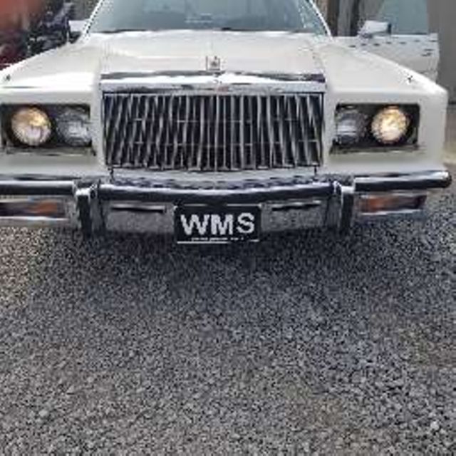 1979 White Chrysler New Yorker Sedan