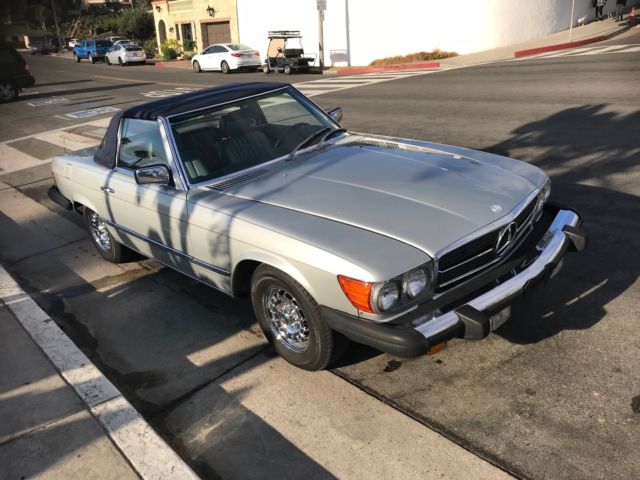 1980 Silver Mercedes-Benz SL-Class Convertible