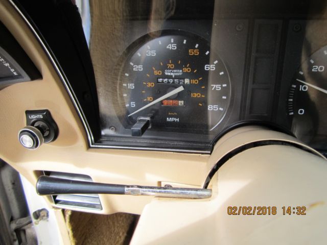 1980 White Chevrolet Corvette