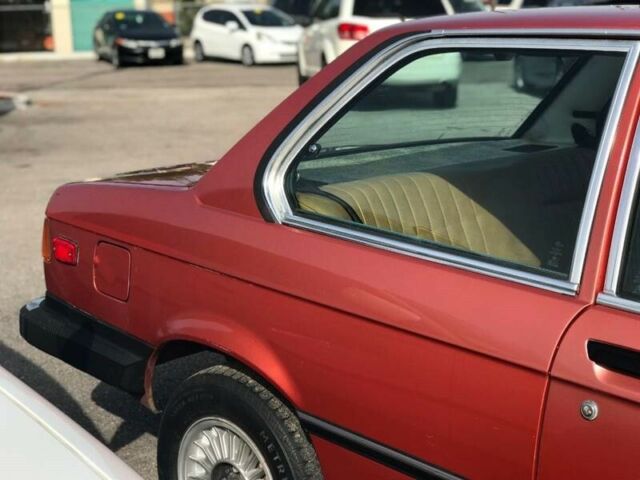 1980 Maroon BMW 3-Series Coupe