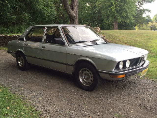 1980 Silver BMW 5-Series 4 door