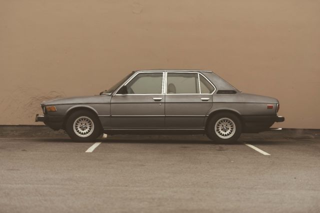1980 Dark Grey BMW 5-Series