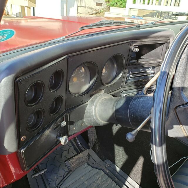 1980 Red Chevrolet C-10 Short Box