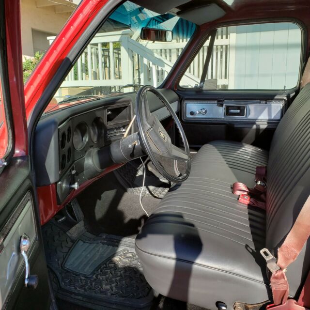 1980 Red Chevrolet C-10 Short Box