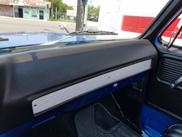 1980 Blue Chevrolet C-10 Standard Cab Pickup