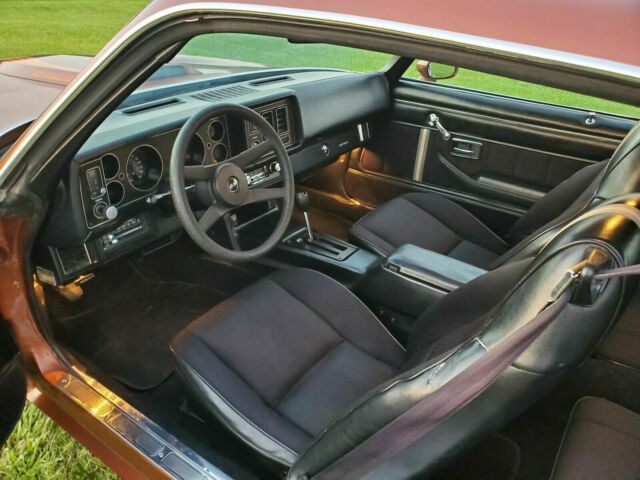 1980 White Chevrolet Camaro Coupe