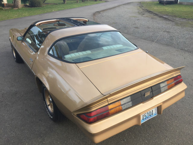 1980 Gold Chevrolet Camaro Coupe