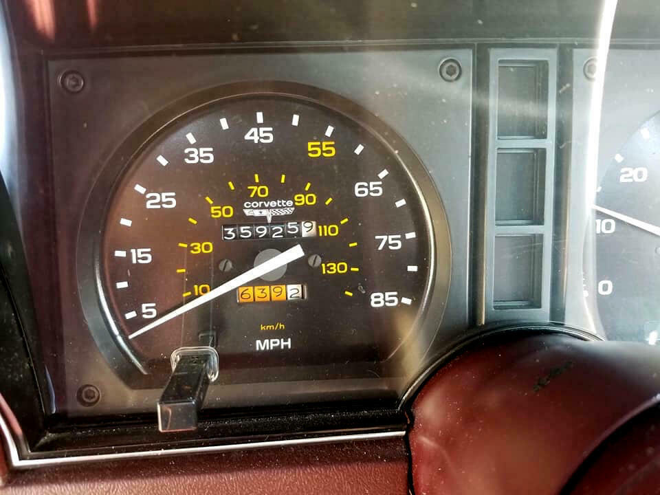 1980 Burgundy Chevrolet Corvette --