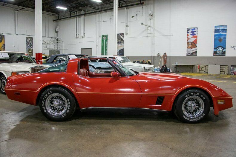 1980 Red Chevrolet Corvette --