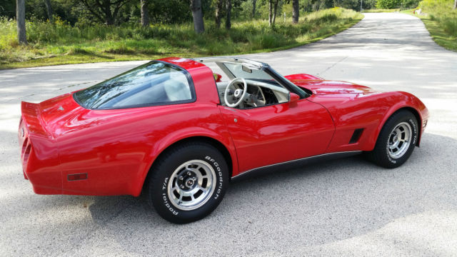 1980 Dark Claret Chevrolet Corvette Coupe