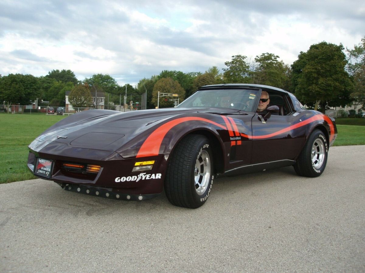 1980 Burgundy Chevrolet Corvette Coupe