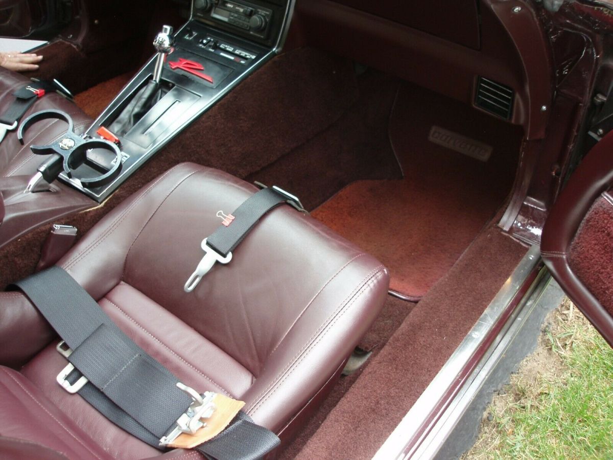 1980 Burgundy Chevrolet Corvette Coupe