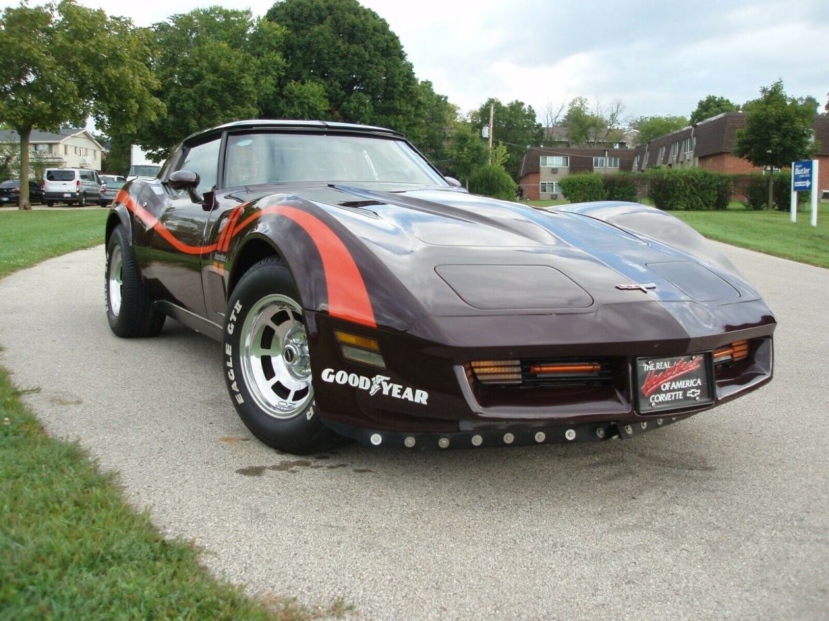 1980 Burgundy Chevrolet Corvette Coupe