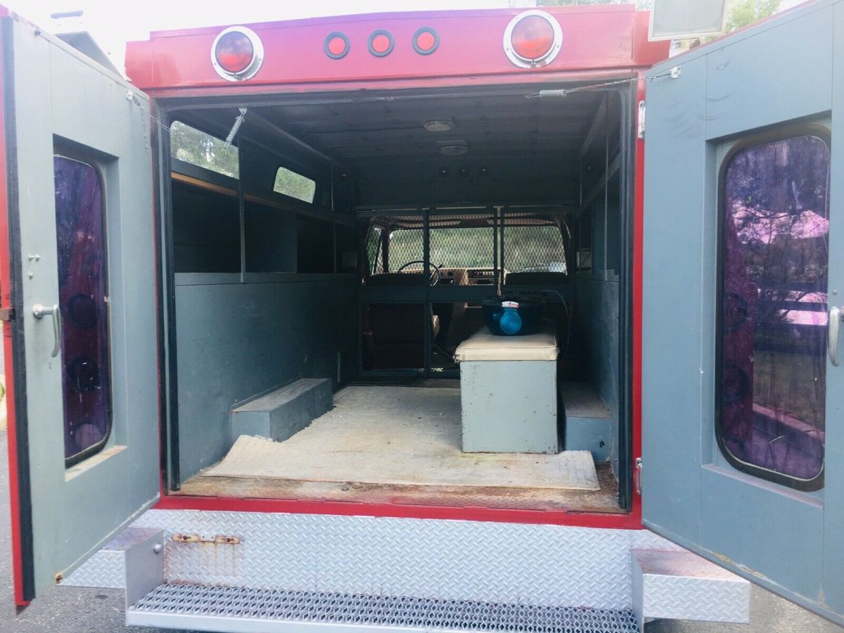 1980 Red Chevrolet G 30 Van