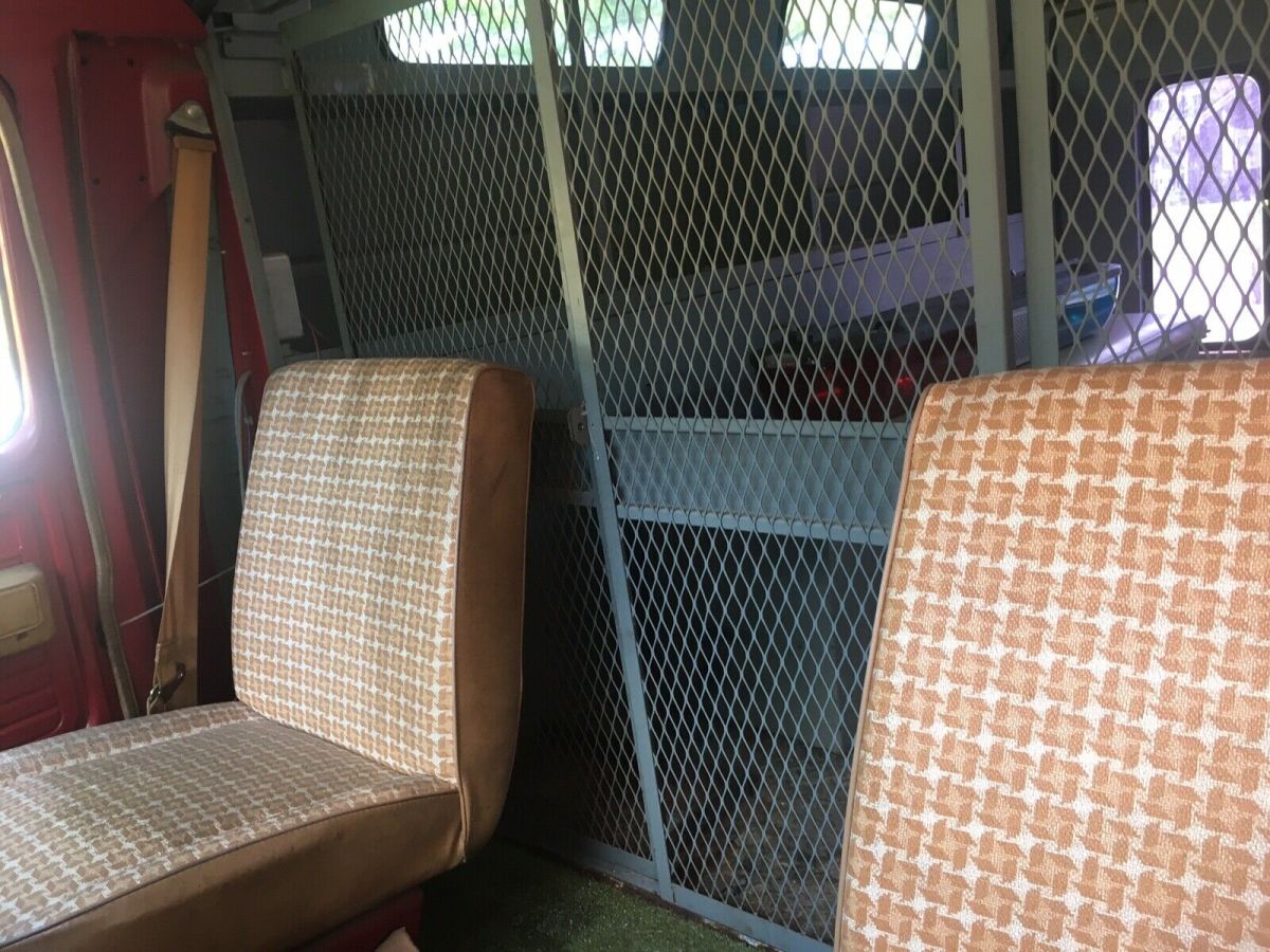 1980 Red Chevrolet G 30 Van