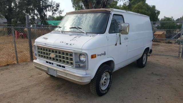 1980 White Chevrolet G20 Van