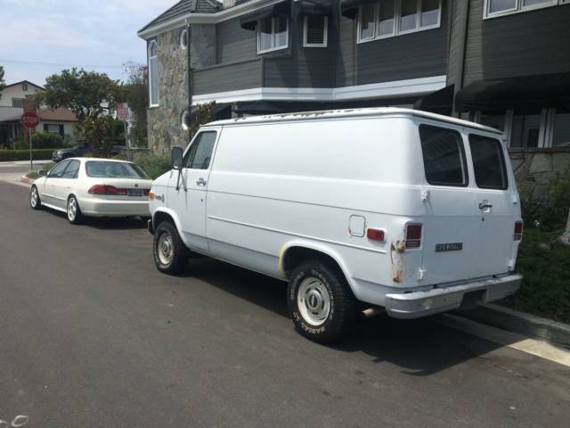 1980 White Chevrolet G20 Van