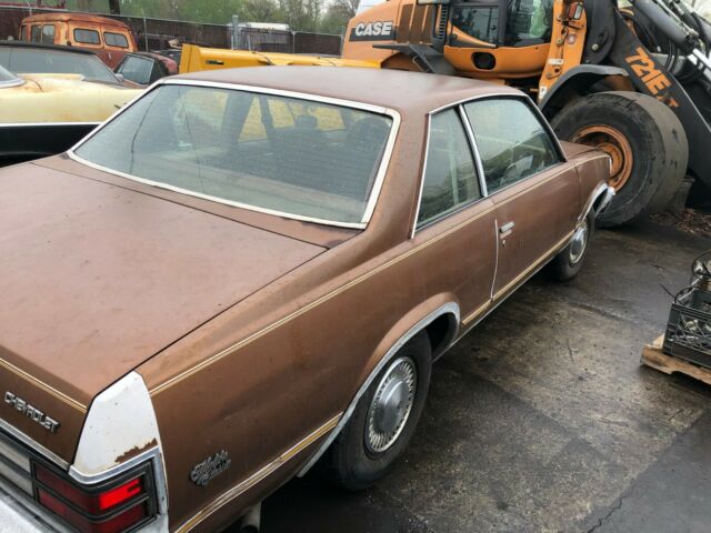 1980 Gold Chevrolet Malibu Coupe