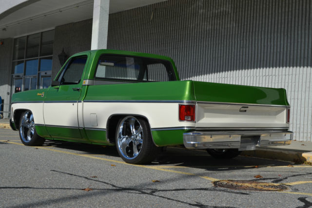 1980 Green and Whiite Chevrolet C-10 Regular Cab Short Bed