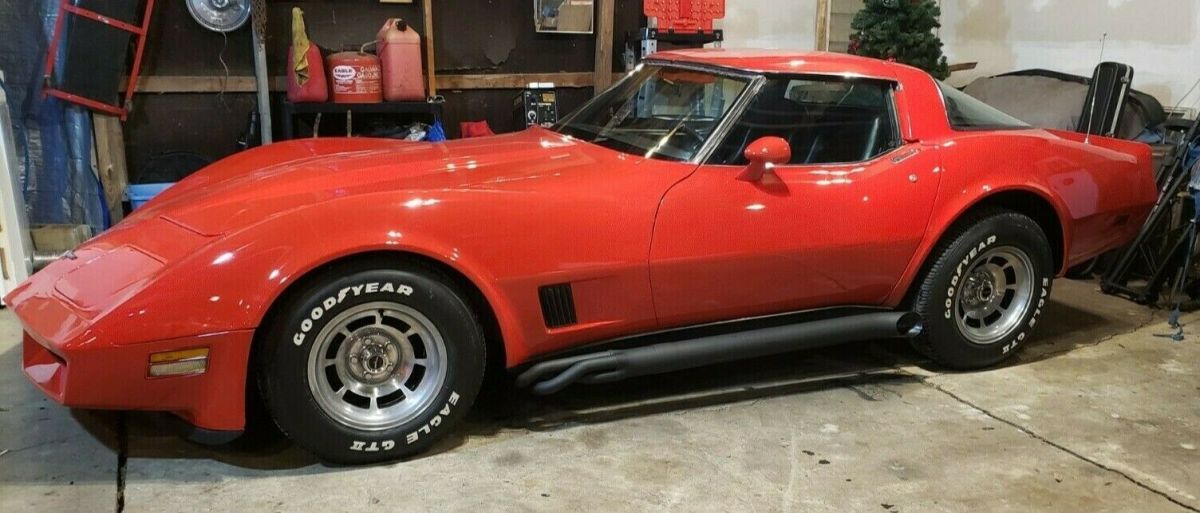 1980 Red Chevrolet Corvette Coupe
