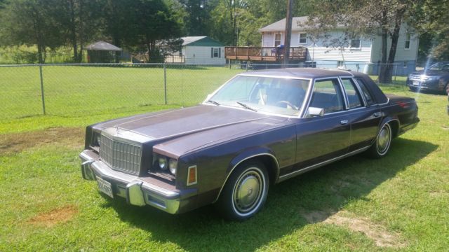 1980 Brown Chrysler New Yorker