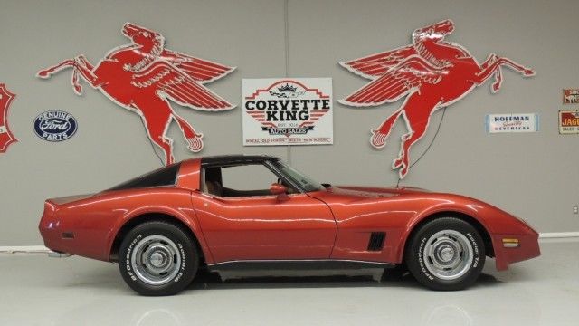 1980 Red Chevrolet Corvette COUPE
