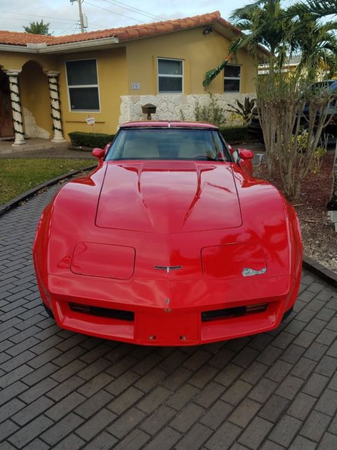 1980 Red Chevrolet Corvette Coupe