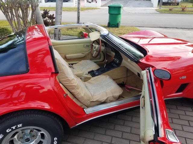1980 Red Chevrolet Corvette Coupe
