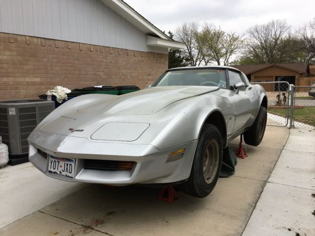 1980 Silver Chevrolet Corvette