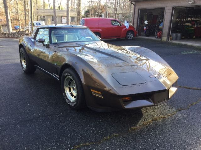 1980 Brown Chevrolet Corvette