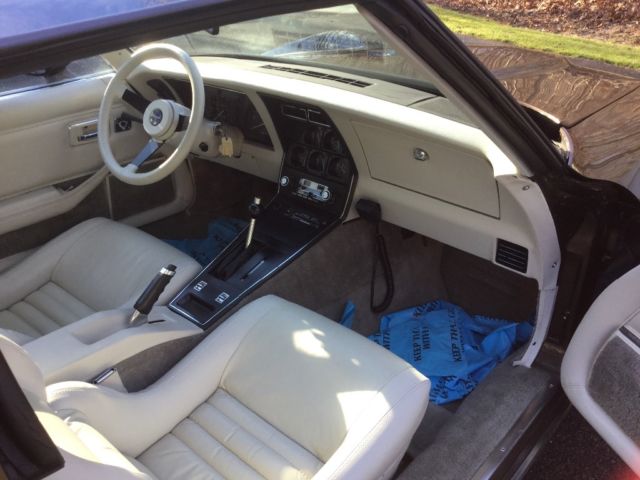 1980 Brown Chevrolet Corvette