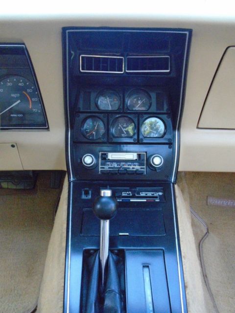 1980 Dark Green Metallic Chevrolet Corvette Coupe