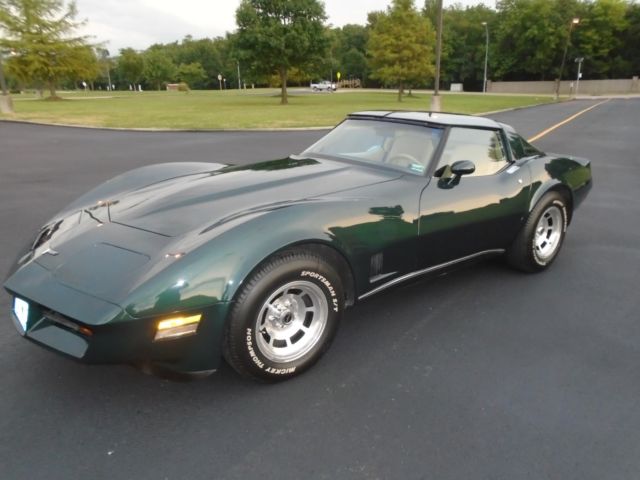 1980 Dark Green Metallic Chevrolet Corvette Coupe