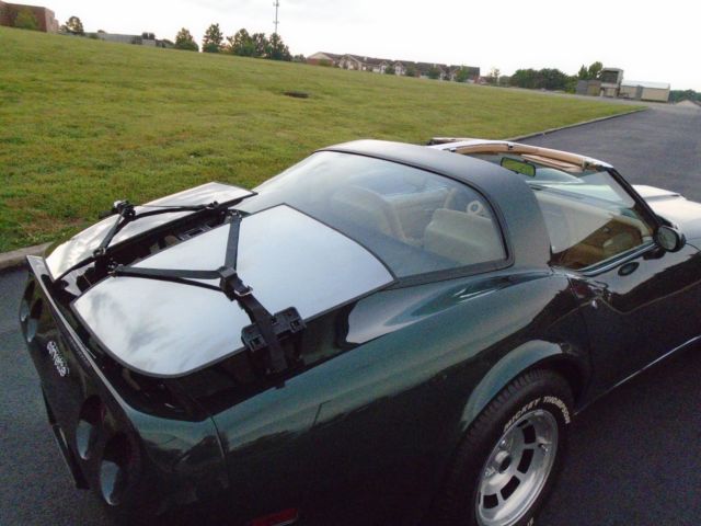 1980 Dark Green Metallic Chevrolet Corvette Coupe