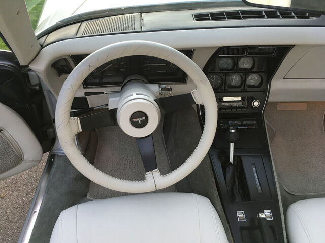 1980 Silver Chevrolet Corvette Coupe