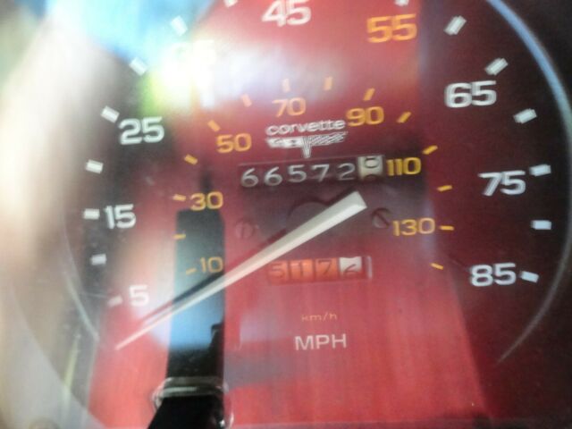 1980 White Chevrolet Corvette T-Top