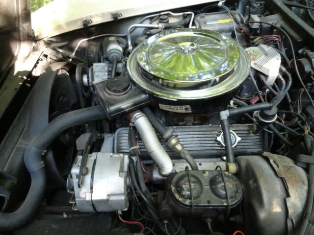 1980 White Chevrolet Corvette T-Top