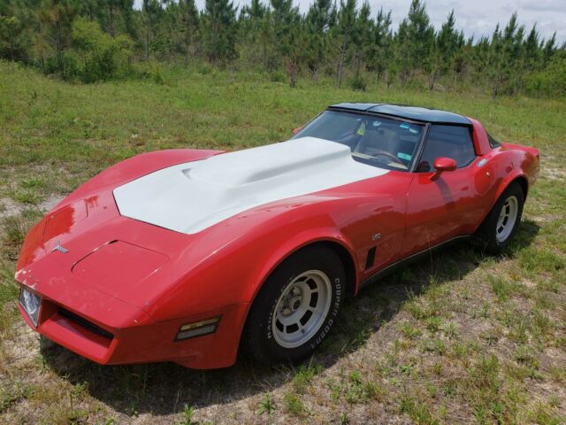 1980 Red Chevrolet Corvette Coupe