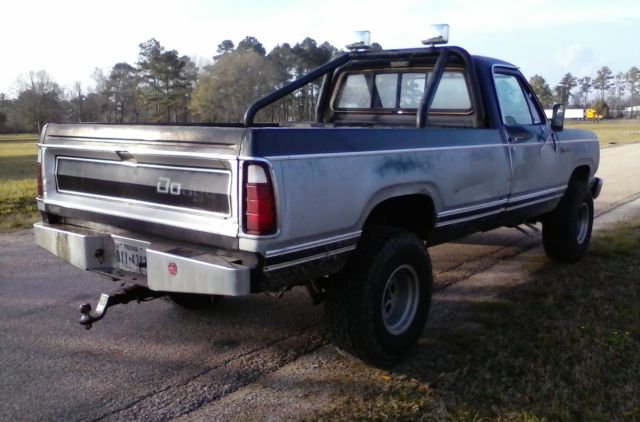 1980 Dodge Power Wagon